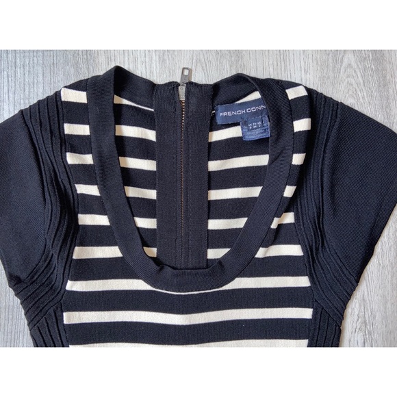 Sexy Striped Bodycon Dress - Picture 3 of 3